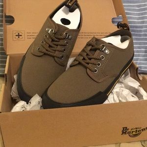 pressler canvas lace up shoe